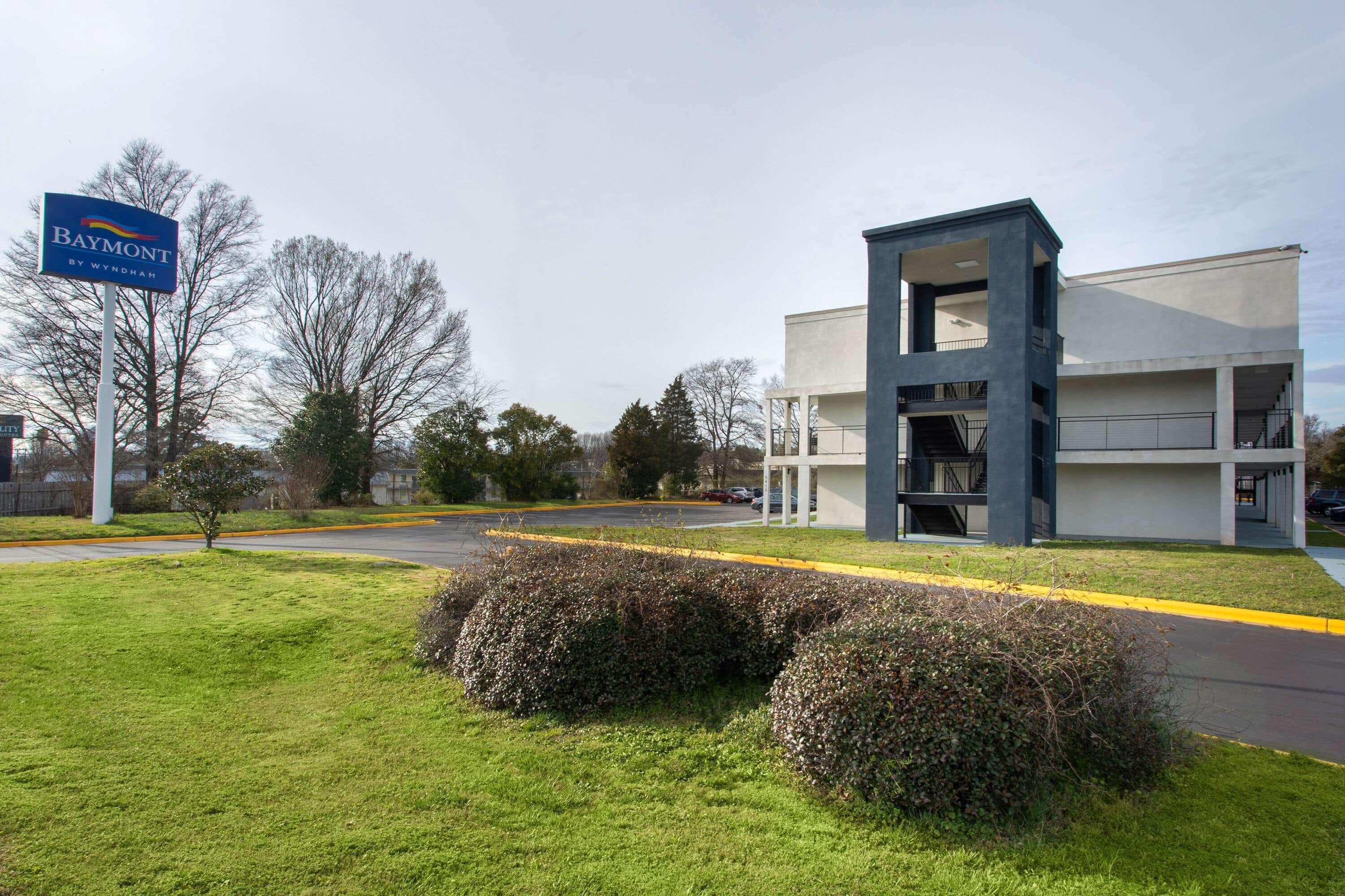 Baymont By Wyndham Charlotte University Exterior foto